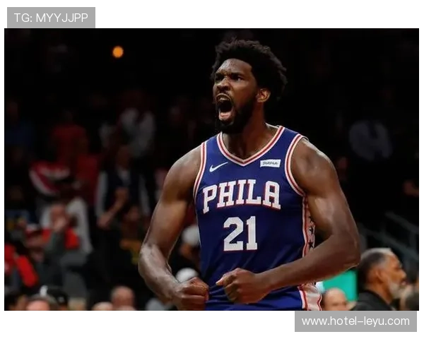 内线恩比德低位单打制造错位，关键时刻得分占比上升