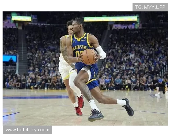 乔纳森·库明加突破造犯规效率提升显著拉开水花兄弟差距