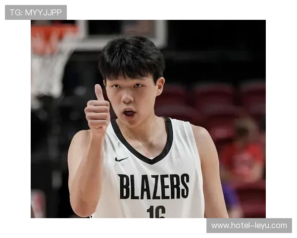 杨瀚森无球跑动提升防守强度 拉开对手内线空间效果显著