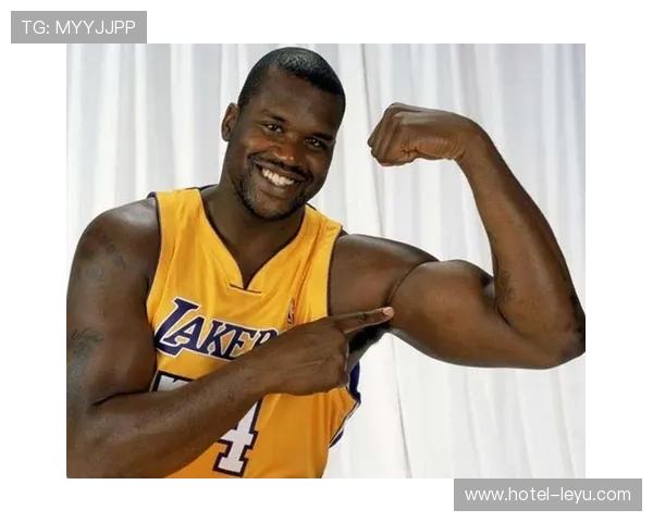 张伯伦单打效率超传统内线，改变篮下得分结构