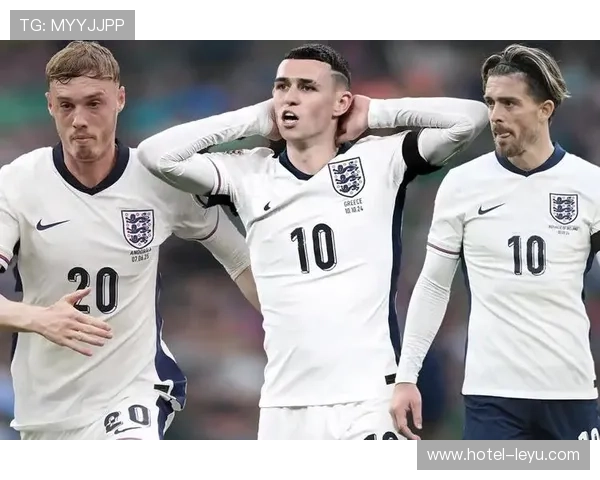 帕尔默 vs 福登：中场位置竞争与战术适配性解析